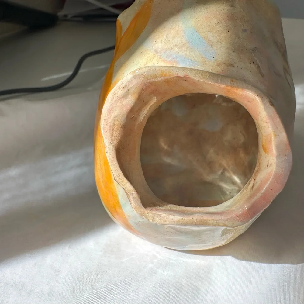 Handcrafted Ceramic Fish Cave - Picture 8 of 11
